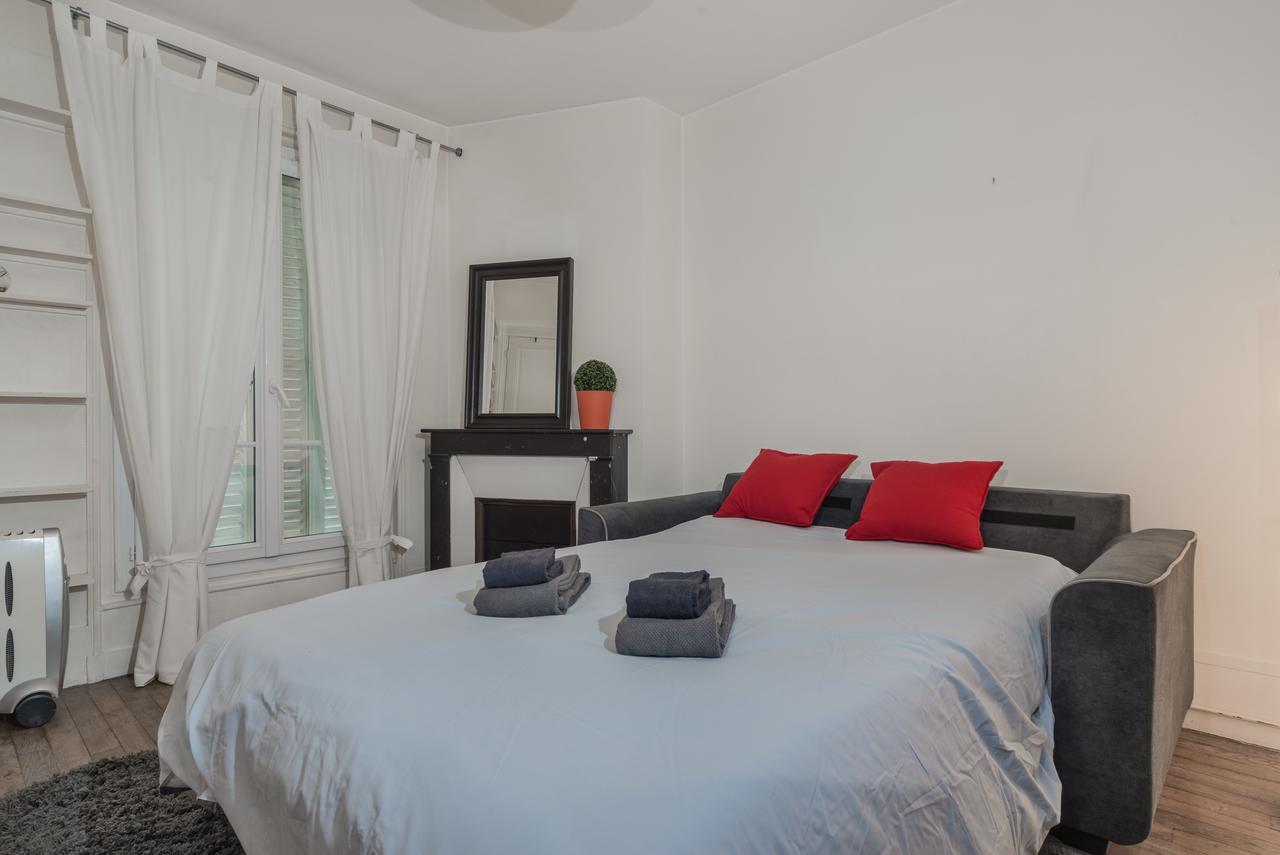 Appartement Championnet - Париж Екстериор снимка